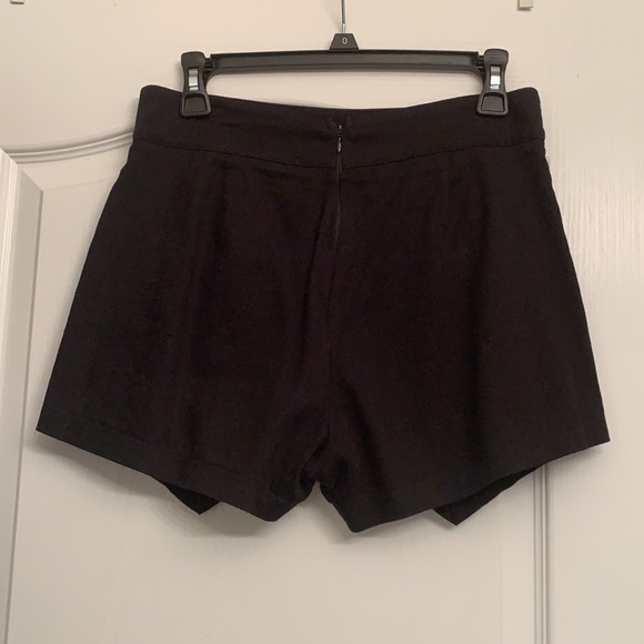 Envelope skort - Picture 3 of 6